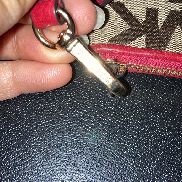 Michael kors red brown tan wristlet - Picture 2 of 8